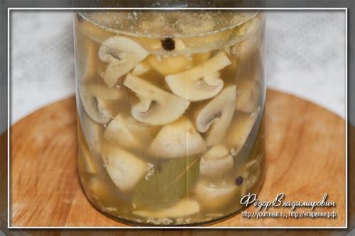 Быстрый маринад для грибов. Быстрые маринованные грибы
