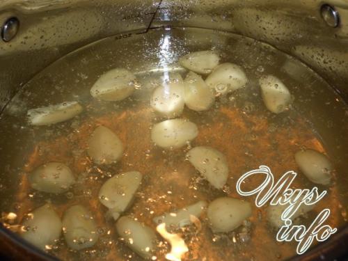 Перец маринованный на зиму с петрушкой и чесноком. Как приготовить маринованный болгарский перец с чесноком на зиму