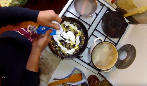 Как варить грибы свинухи для жарки. Как жарить свинушки