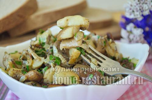 Как приготовить белые грибы. Как жарить белые грибы с луком, петрушкой и чесноком