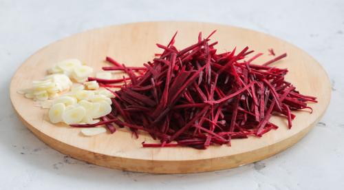 Капуста суточная с чесноком и морковью. Суточная капуста с морковью и чесноком быстрого приготовления 20