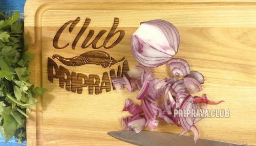 Салат с синей капустой и сыром. Пошаговое описание