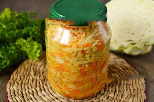 Салат из капусты и перца на зиму без стерилизации. Рецепт салата из капусты с болгарским перцем и морковью на зиму без стерилизации «Пальчики оближешь» — с пошаговыми фото