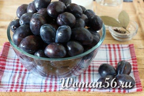 Сливы маринованные по кавказски. Слива маринованная на зиму. Рецепт с фото