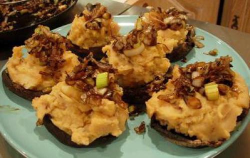 Оленьи рожки съедобные грибы. Калоцера клейкая или оленьи рожки 05