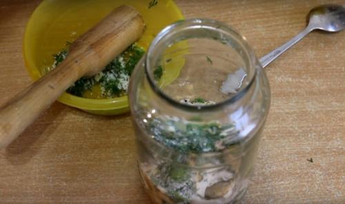 Как солить грибы в домашних условиях. Соление грибов в домашних условиях на зиму в банках