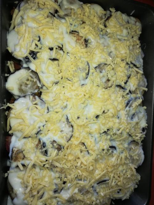 Мусака из баклажанов с фаршем и картофелем. Мусака из баклажанов-знаменитое блюдо греческой кухни