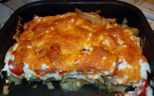 Картошка в духовке с сыром и майонезом и помидорами. Картошка с помидорами в духовке: с сыром, по-французски и с мясом
