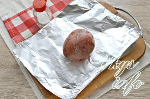 Картошка в духовке с чесноком и майонезом и сыром. Картошка под сыром с майонезом в духовке 30