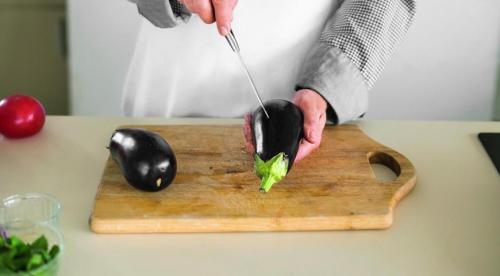 Баклажаны с кинзой на зиму. О баклажанах: 08