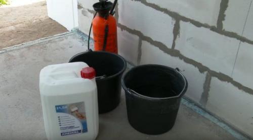 Утеплить саженцы пенопластом. Утепление стен снаружи пенопластом