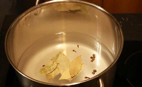 Сколько варить грибы опята. Процедура отваривания опят 08