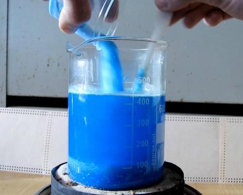 Когда осенью обработать розы железным купоросом. Чем обработать розы ранней осенью 01