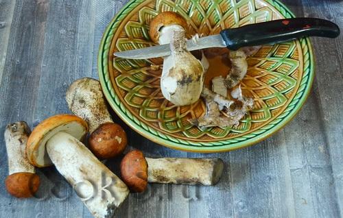 Маринованные подосиновики без стерилизации. Маринование подосиновиков на зиму без стерилизации. Маринованные подосиновики на зиму