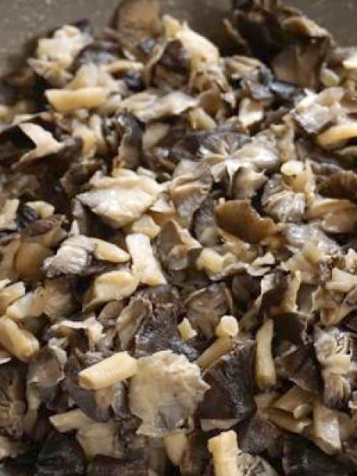 Рядовки жареные в сметане. Жареные рядовки: рецепты, как правильно приготовить грибы