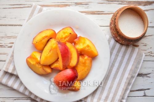 Нектарины в сахарном сиропе на зиму. Пошаговый рецепт с фото