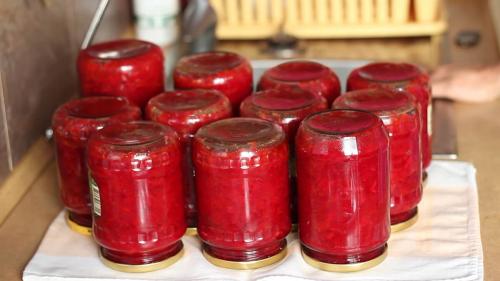 Рецепт борща на зиму с картофелем. Борщевка - лучшая заготовка на зиму. Борщ зимой за 20 минут