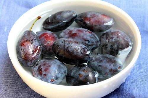 Консервированный компот из слив. Как сделать компот из сливы на зиму 02