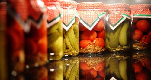 Нужно ли обрезать малину при посадке осенью. Как обрезать и пересадить