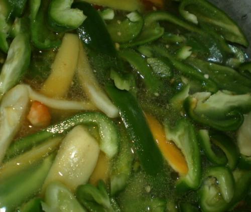 Самый вкусный маринованный перец на зиму. Как я перец мариную в масле: кисло-сладкий маринад. Запишите рецепт: идеальный баланс уксуса, сахара, соли и масла