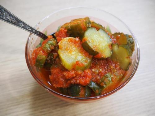 Салатные огурцы на зиму. Салаты из огурцов на зиму — самые вкусные рецепты «Пальчики оближешь»