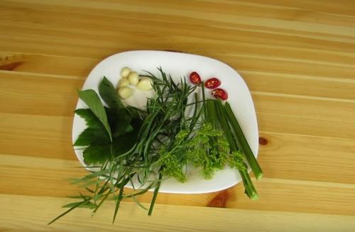 Рецепт засолки маленьких огурчиков. Самый вкусный рецепт хрустящих огурцов, как из бочки