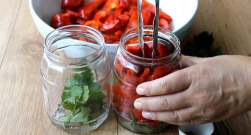 Консервирование зеленого перца на зиму очень вкусные. Вкусный перец на зиму без масла