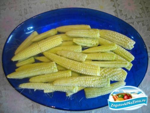 Как законсервировать кукурузу в початках. Консервированная кукуруза в початках на зиму 11