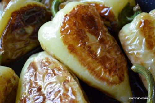 Жареный перец на зиму без воды. Рецепт 2, пошаговый: жареный болгарский перец