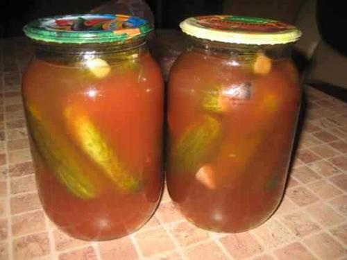 Как огурцы сохранить свежими в банке на зиму.  Выбираем место для хранения и способ 16