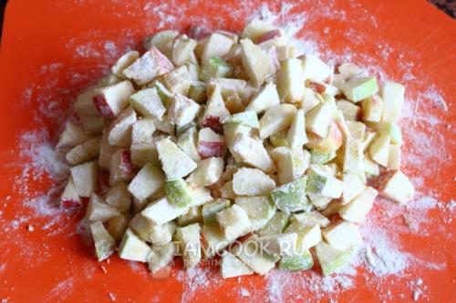 Шарлотка с овсянкой. Овсяная шарлотка с яблоками 01