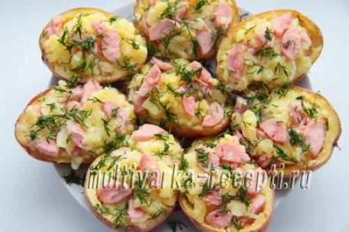 Картошка с фаршем в микроволновке. Фаршированный картофель в микроволновке