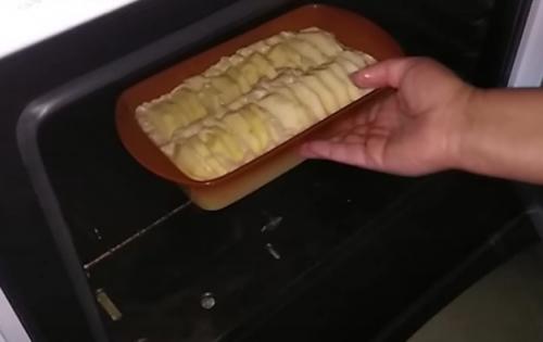 Пирог шарлотка из яблок. Очень вкусная и пышная шарлотка с яблоками на кефире в духовке