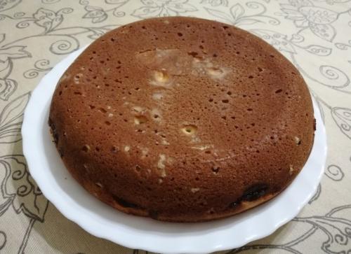 Шарлотка без яиц и кефира в мультиварке. Вкусная шарлотка на кефире с абрикосами