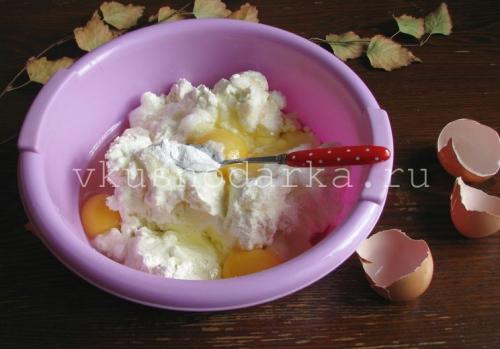 Творожная запеканка с манкой и сметаной — рецепт с пошаговым фото