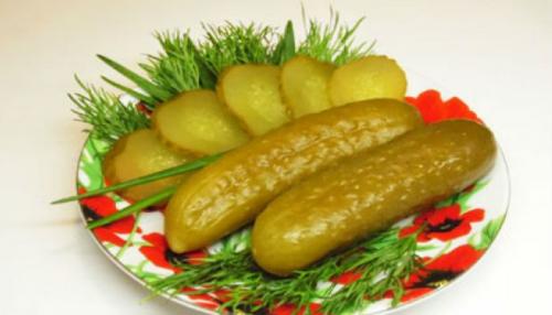 Как засолить огурцы в 3х литровой банке. Засолка хрустящих огурцов на зиму холодным способом рецепты на трехлитровую банку