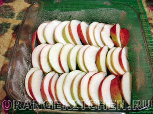 Шарлотка без яиц без кефира. Постная шарлотка с яблоками без яиц 02