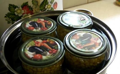 Консервирование кукурузы в початках в домашних условиях. Кукуруза на зиму в домашних условиях