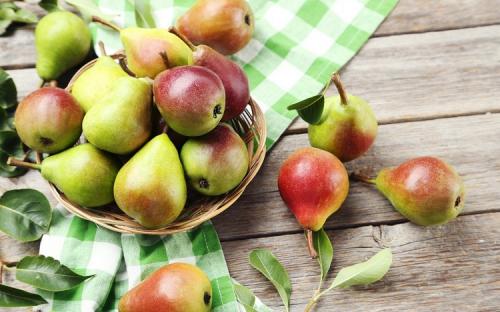 Компот из груш, чтобы не взрывался. Классический компот и 5 рецептов ассорти с грушами