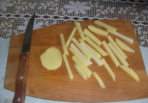 Замороженный картофель. Почему картофель фри перед жаркой надо замораживать