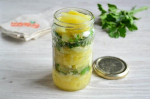 Маринованные перцы с чесноком и петрушкой. Перец с чесноком и петрушкой на зиму