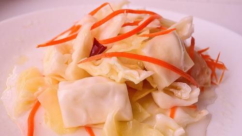 Уксус для засолки. Способы засолки крупными кусками