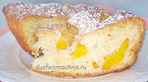 Шарлотка с персиками без яиц. Шикарная шарлотка с персиками
