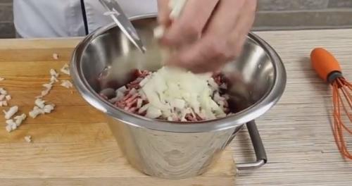 Картофельная запеканка с фаршем в мультиварке. Запеканка картофельная с фаршем в мультиварке — быстро и вкусно