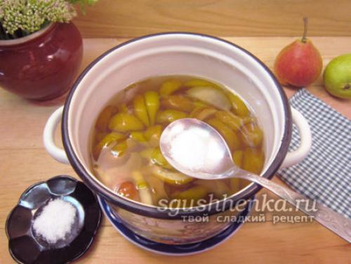 Груши консервированные целиком в сиропе. Рецепт 2: груши в сиропе на зиму (пошаговые фото)