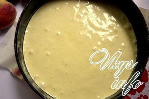 Шарлотка в мультиварке с персиками. Шарлотка с персиками в мультиварке 18