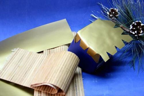 Дерево из шишек. Дерево-топиарий из шишек своими руками