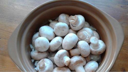 Маринад для грибов. Очень вкусный рецепт маринованных шампиньонов за 4 часа