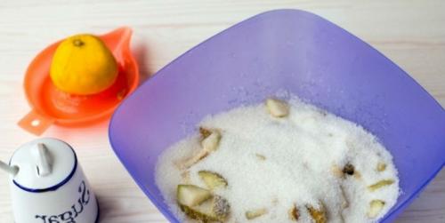 Груши целиком варенье. Как сварить варенье из груш на зиму? Простые рецепты густого грушевого варенья