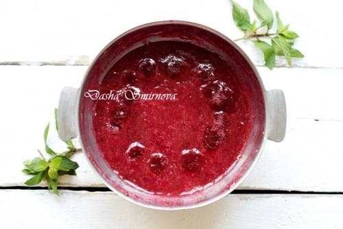 Как варить варенье из красной смородины пятиминутка. Варенье пятиминутка из красной смородины. Простой рецепт на зиму